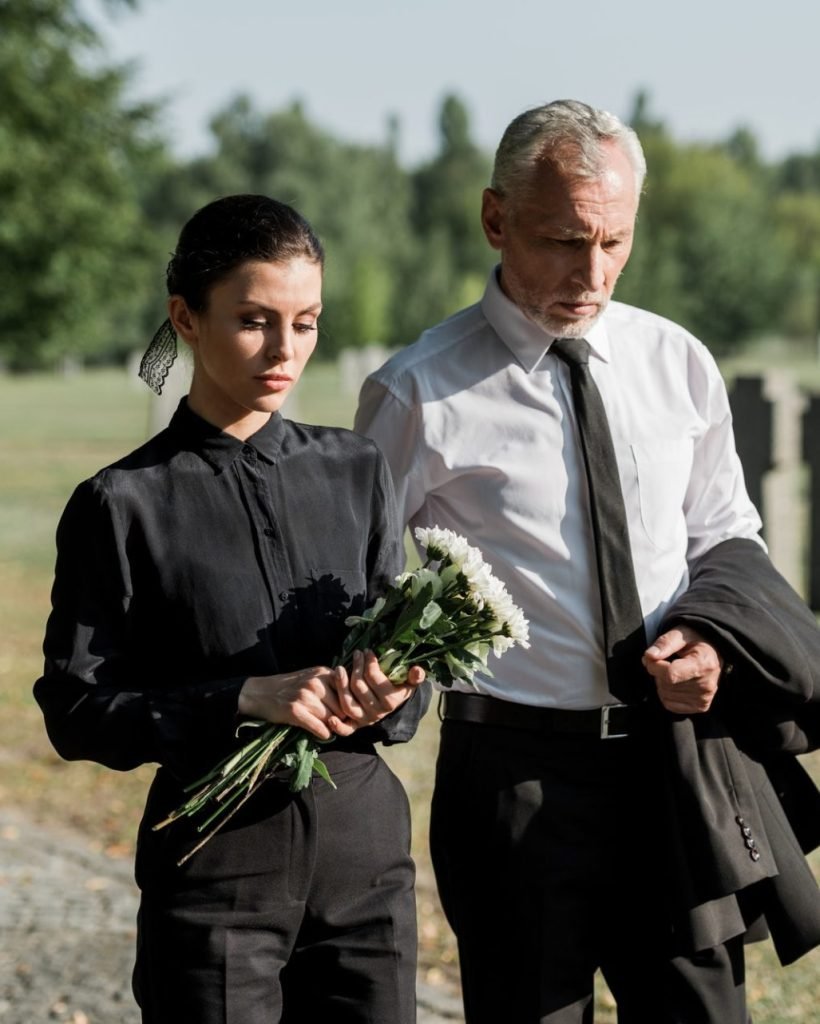 bearded-senior-man-walking-near-woman-with-flowers-on-funeral-e1636904705190.jpg bearded-senior-man-walking-near-woman-with-flowers-on-funeral-e1636904705190.jpg